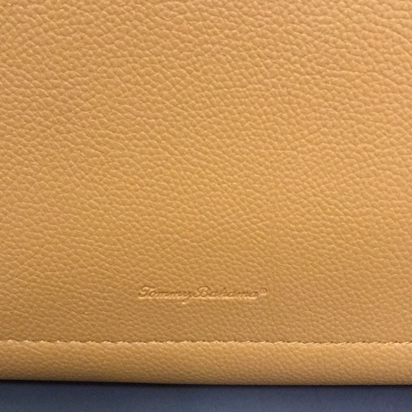 Tommy Bahama Reversible Faux Leather Tote Wristlet - Picture 2 of 16